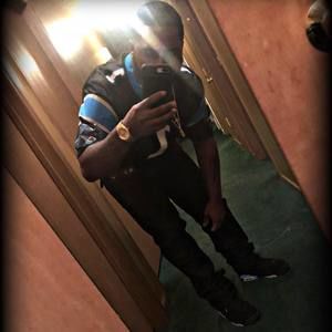 Meet your Posher, Derrick